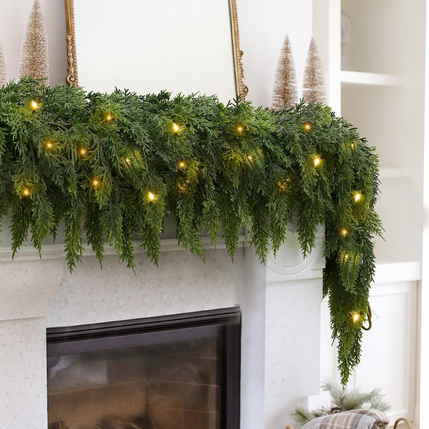 🏆Christmas Hot Sale-60% OFF💥 Pre-lit Christmas Cedar Garland